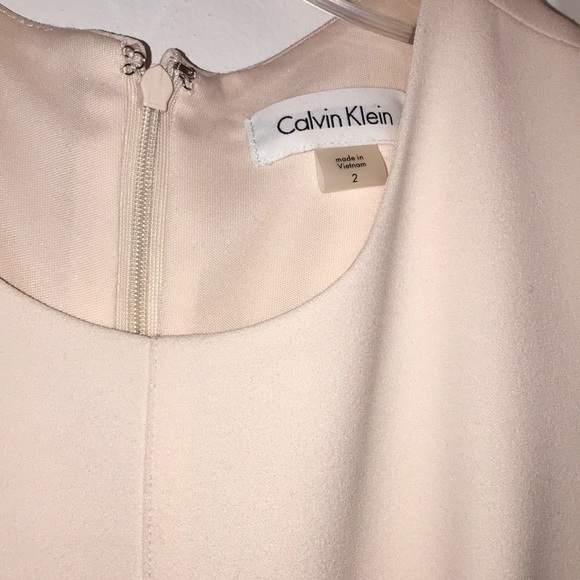 Pink midi dress - Picture 2 of 3